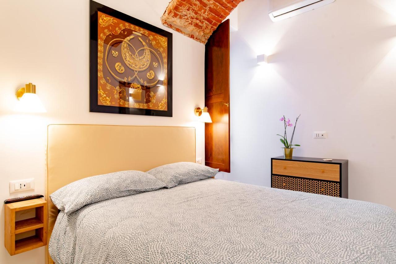 Cavour Central Apartment Турин Екстер'єр фото